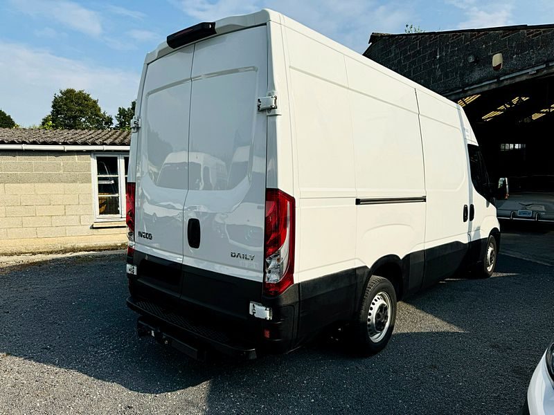 IVECO DAILY VI Fourgon 2016