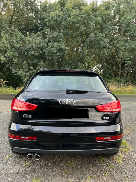 AUDI Q3 2015