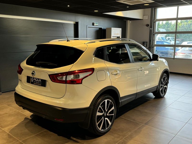 NISSAN QASHQAI II SUV 2015