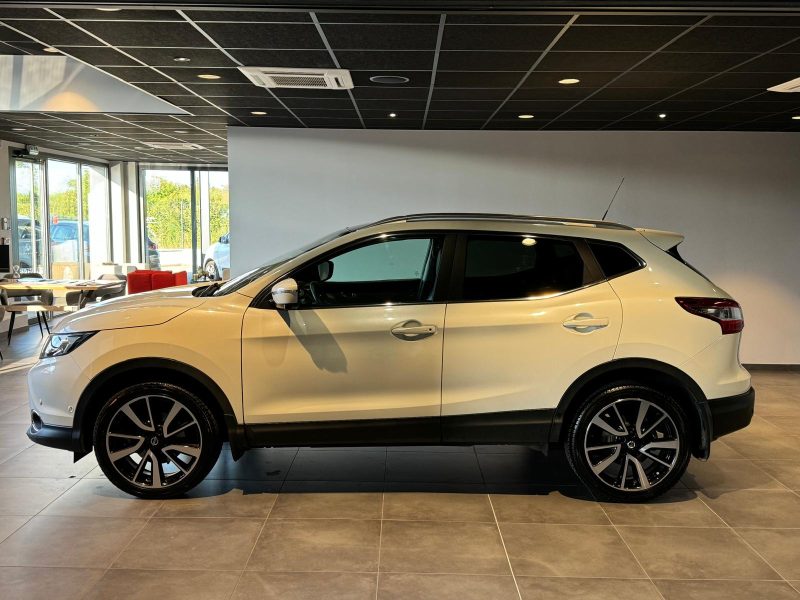 NISSAN QASHQAI II SUV 2015