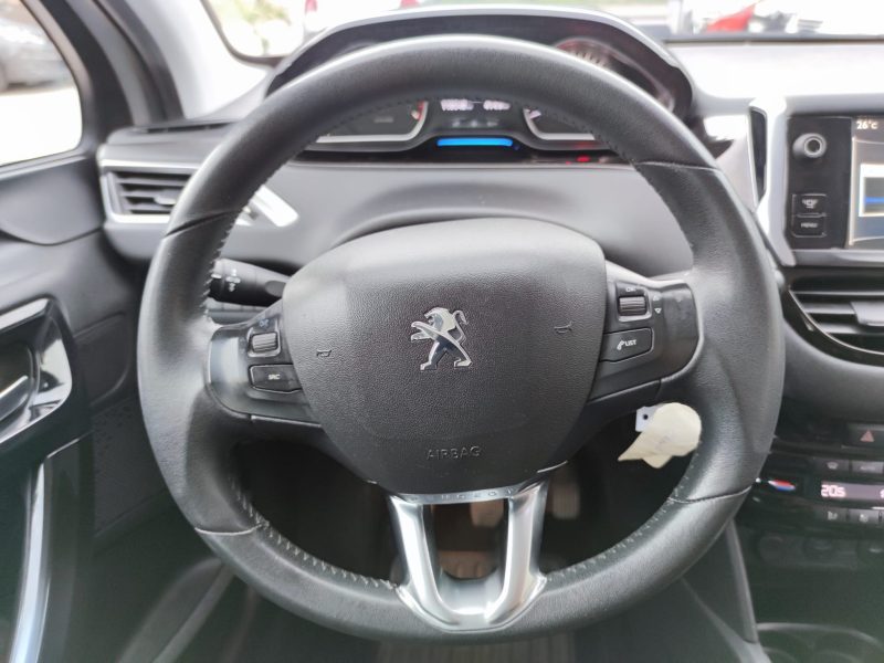 PEUGEOT 208 I 2013