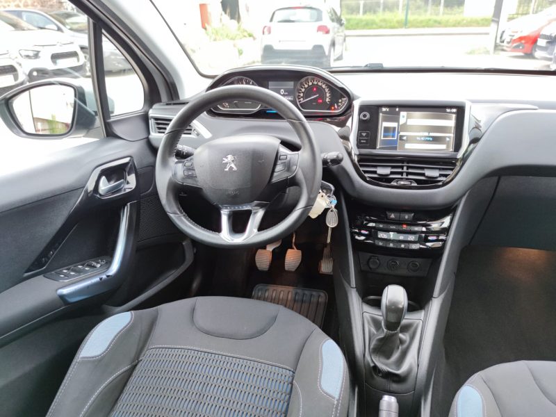 PEUGEOT 208 I 2013