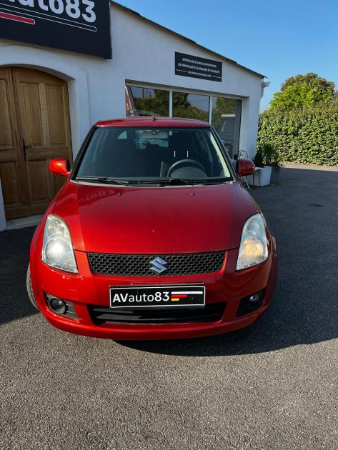 SUZUKI SWIFT 1,3 VVT 92CV / Moteur à Chaine / CT OK / Révisée 