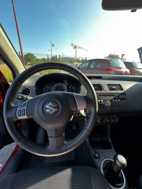 SUZUKI SWIFT 1,3 VVT 92CV / Moteur à Chaine / CT OK / Révisée 