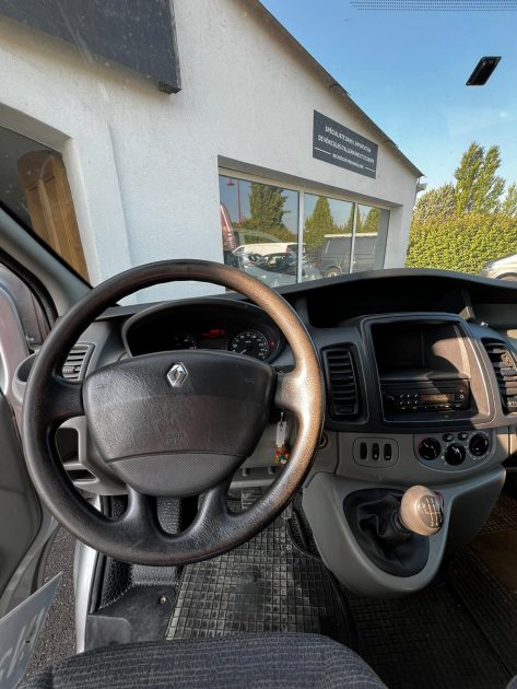 RENAULT TRAFIC L1H1 II 2010 2.0Dci / Moteur à chaine / CT OK 