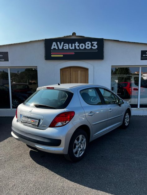 PEUGEOT 207 HUSKY 1.4 75 / Distribution OK / CT OK 