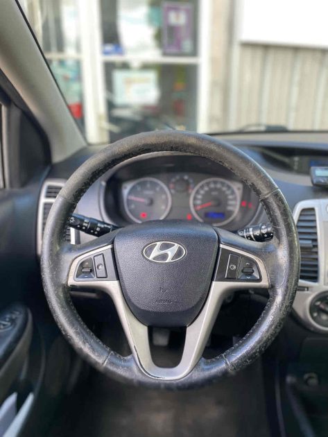 HYUNDAI i20 I 2012