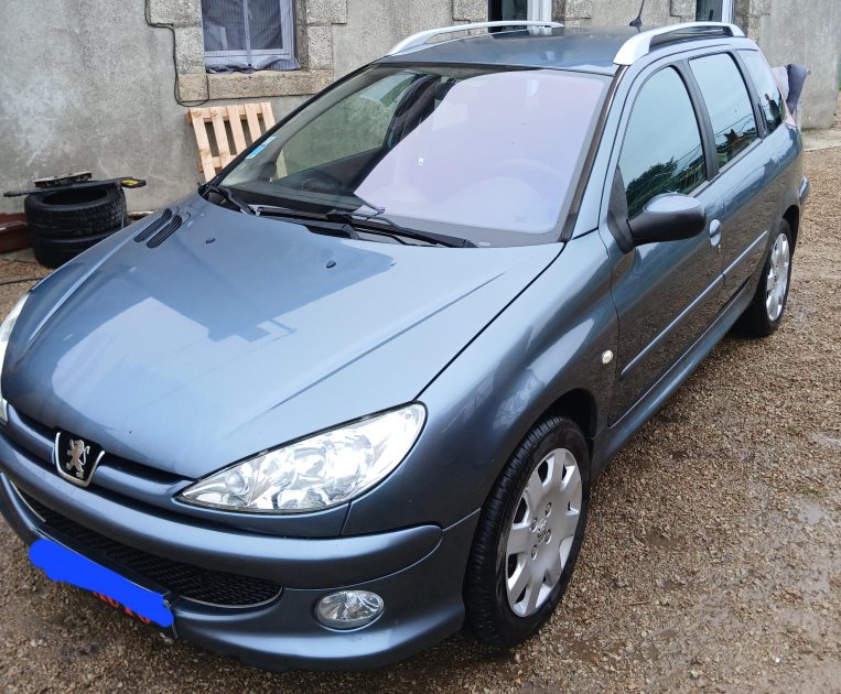 PEUGEOT 206  SW 