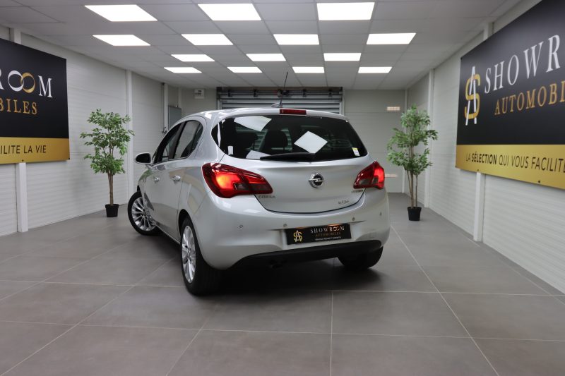 OPEL CORSA 2015