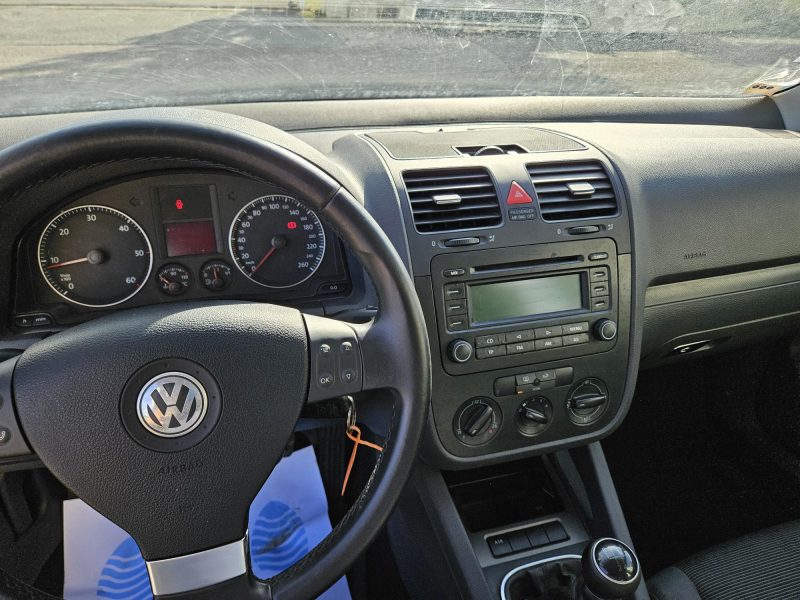 VOLKSWAGEN GOLF V 2005