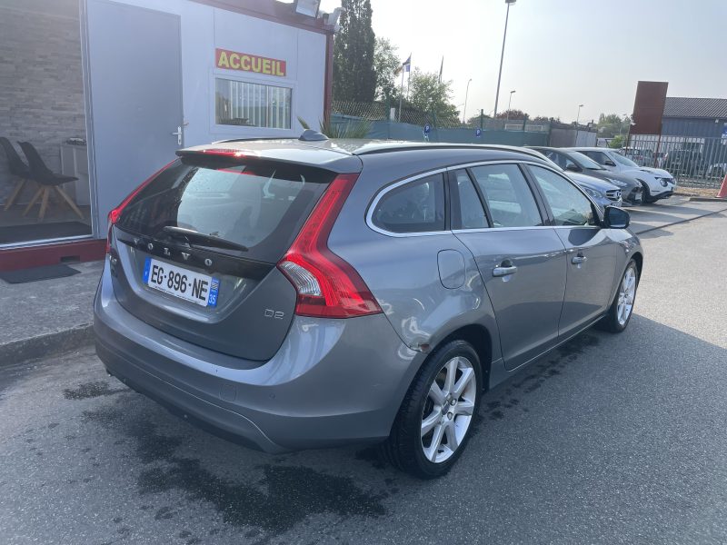 VOLVO V60 I 2016