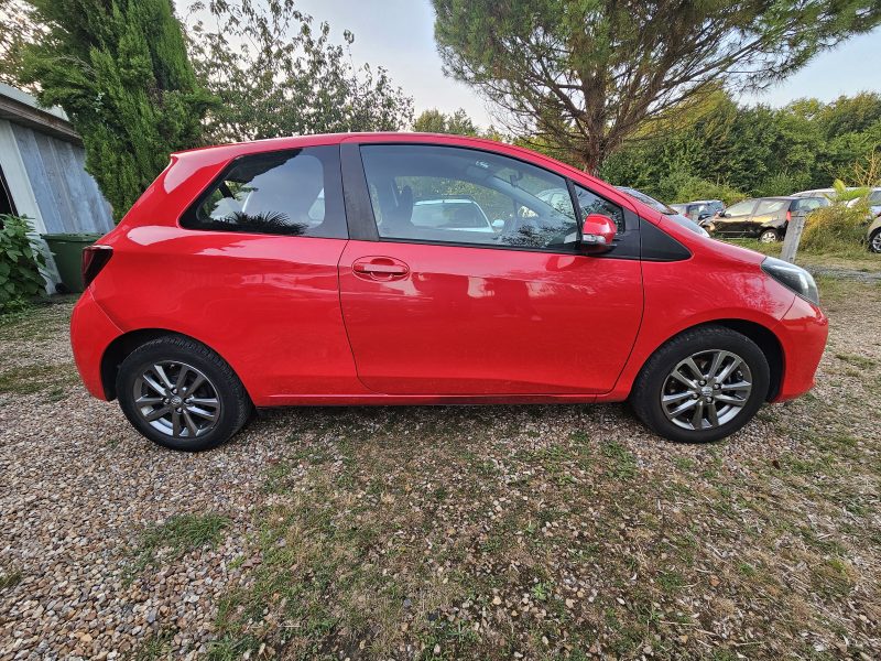 TOYOTA YARIS 2014