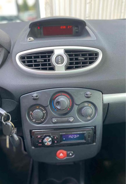 RENAULT CLIO III 2009