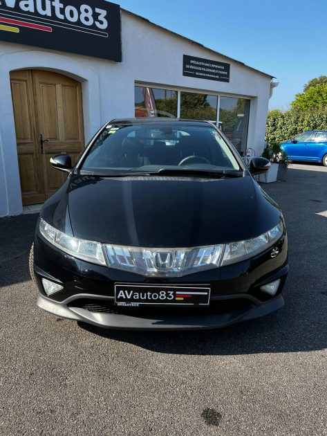 HONDA CIVIC 1,8I-vtec TYPES 140ch CT OK / Revision OK 