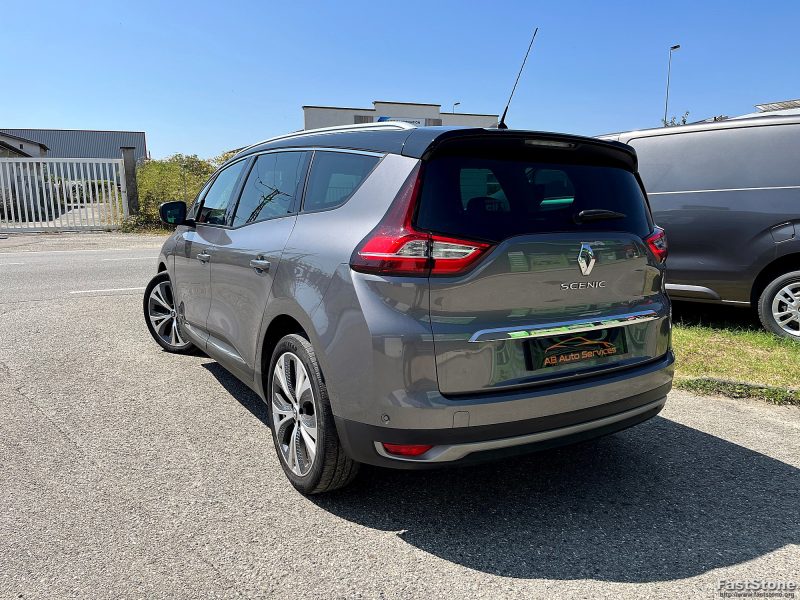 RENAULT MEGANE scenic 2018