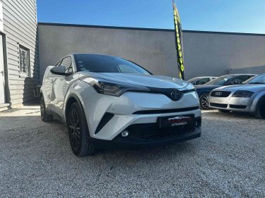 TOYOTA C-HR 2017