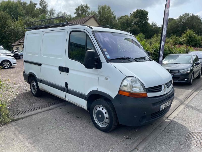 RENAULT MASTER II Fourgon 2.5DCI 100CV