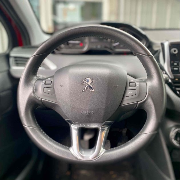 PEUGEOT 208 I 2017