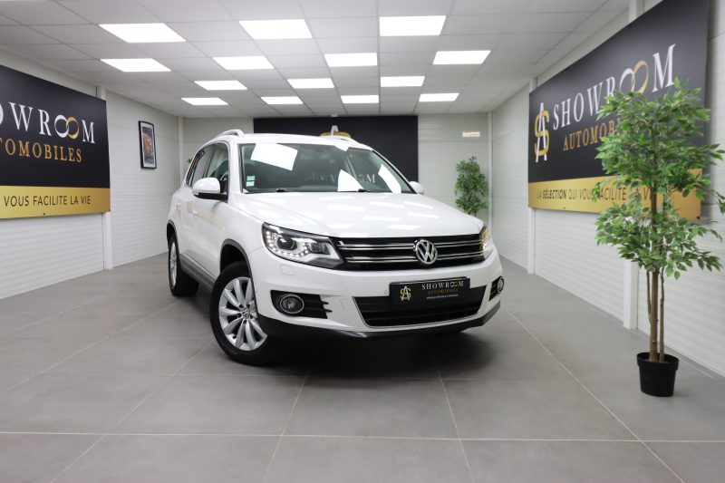 VOLKSWAGEN TIGUAN 2012