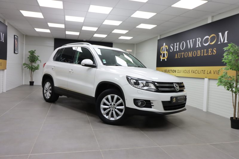 VOLKSWAGEN TIGUAN 2012