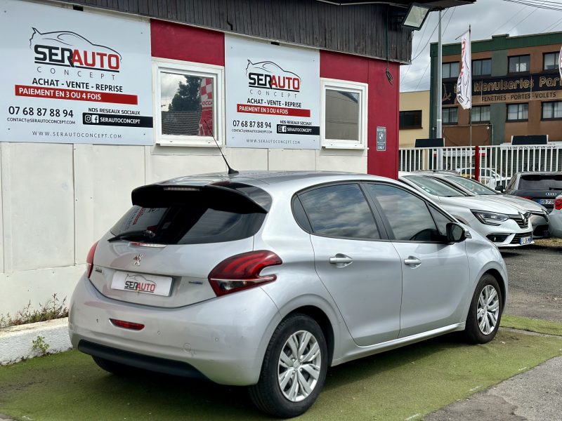 PEUGEOT 208 I 2015