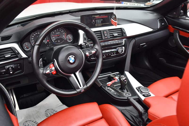 BMW M4 2016