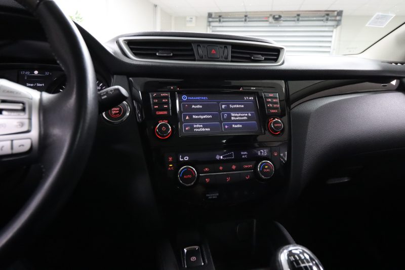 NISSAN Qashqai II  2015