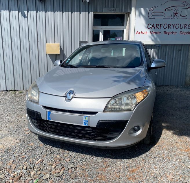 RENAULT MEGANE III 2009 1.5 dCi 106 CV