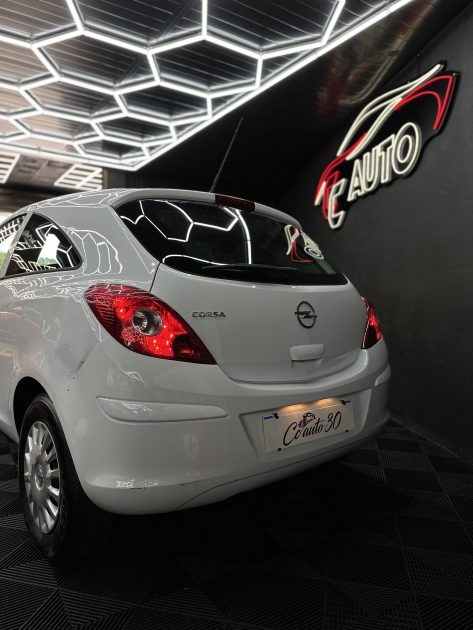 OPEL CORSA 2013