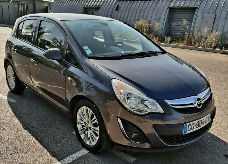 OPEL CORSA 2012