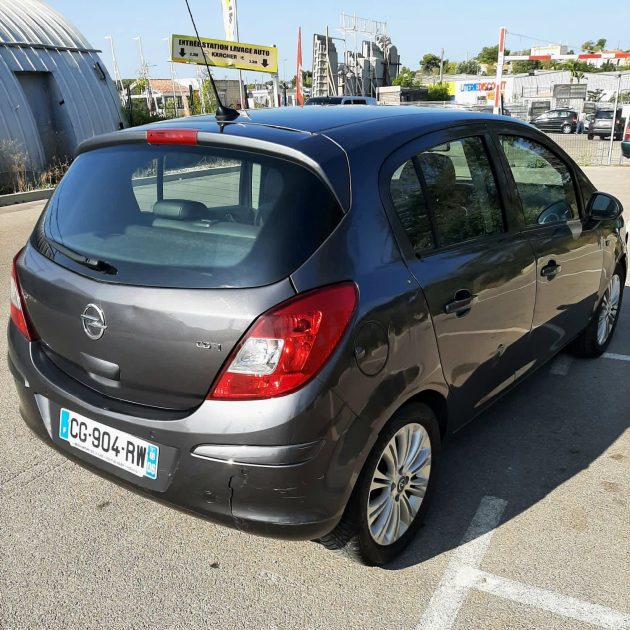 OPEL CORSA 2012