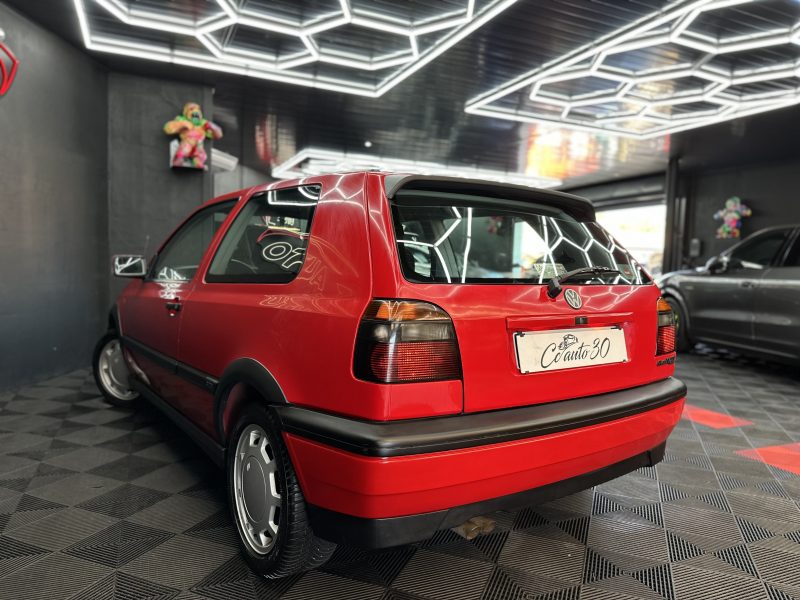 VOLKSWAGEN GOLF III 1992