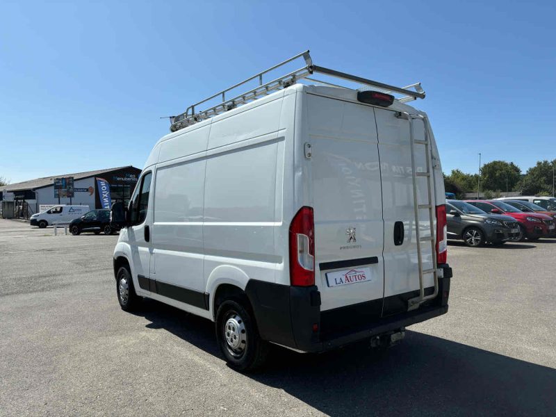 PEUGEOT BOXER Fourgon 2.2 BlueHDi 140 cv L1H2