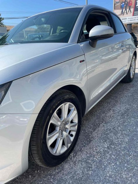 AUDI A1 1.6 TDI 1598cm3 90cv