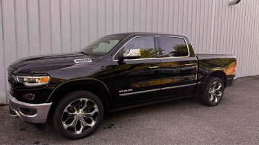 DODGE RAM  1500 5.7 V8 396 CV LIMITED FLEXFUEL TVA RECUPERABLE, REPRISE POSSIBLE