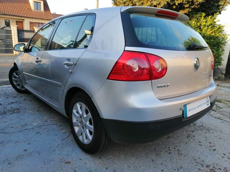 VOLKSWAGEN GOLF V 2008