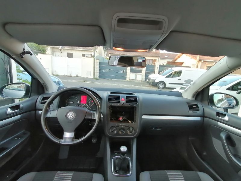 VOLKSWAGEN GOLF V 2008