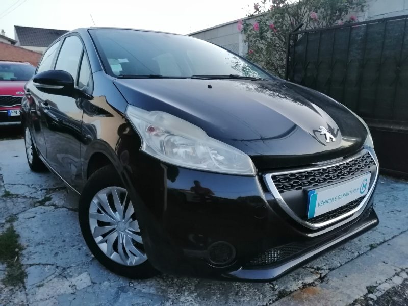 PEUGEOT 208 I 2013