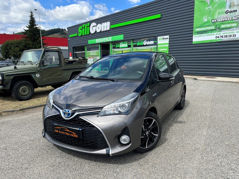 TOYOTA YARIS 2016