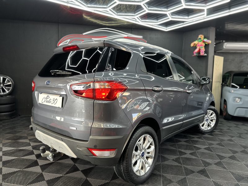 FORD ECOSPORT 2017