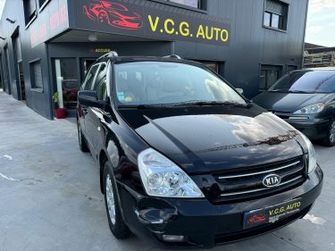 KIA CARNIVAL 2010