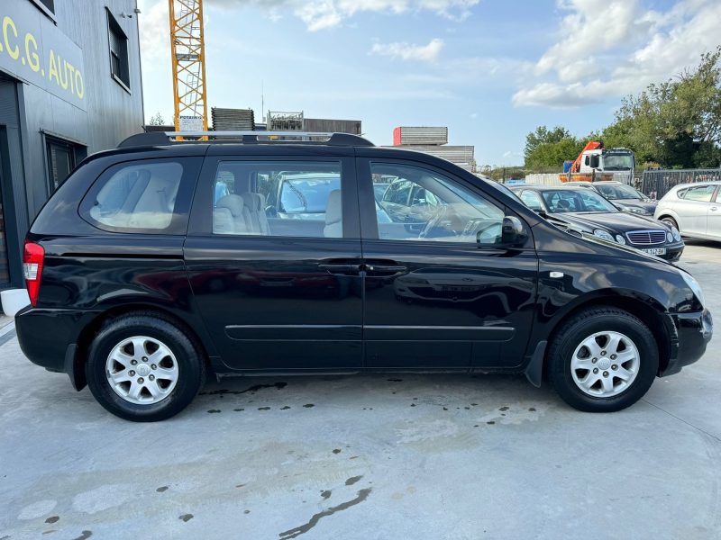 KIA CARNIVAL 2010