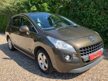 PEUGEOT 3008 Monospace 2011 2.0 HDi 150cv