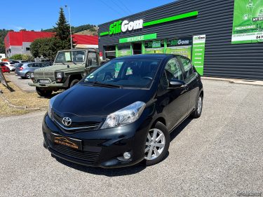 TOYOTA YARIS 2012