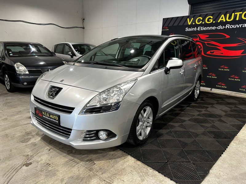 PEUGEOT 5008 1.6 HDi 110cv