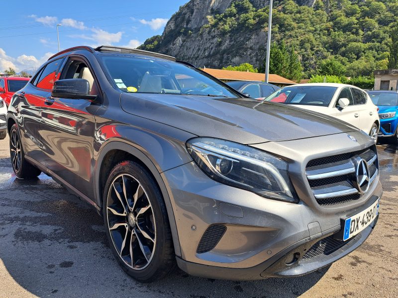 MERCEDES CLASSE GLA 2015