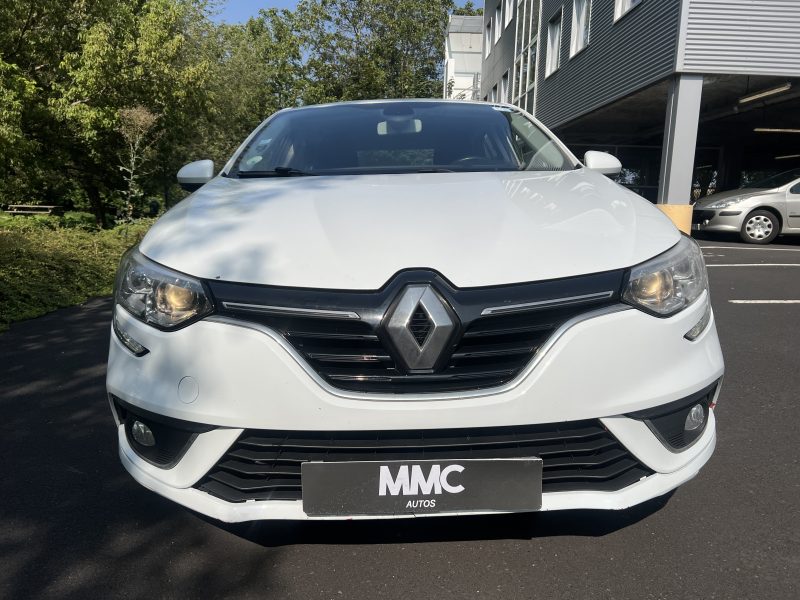 RENAULT MEGANE IV Berline bicorps trois ou cinq portes 2018