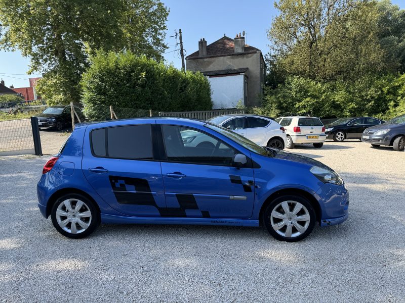 RENAULT CLIO  2009