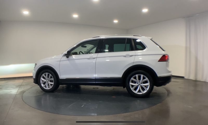 VOLKSWAGEN TIGUAN 2019