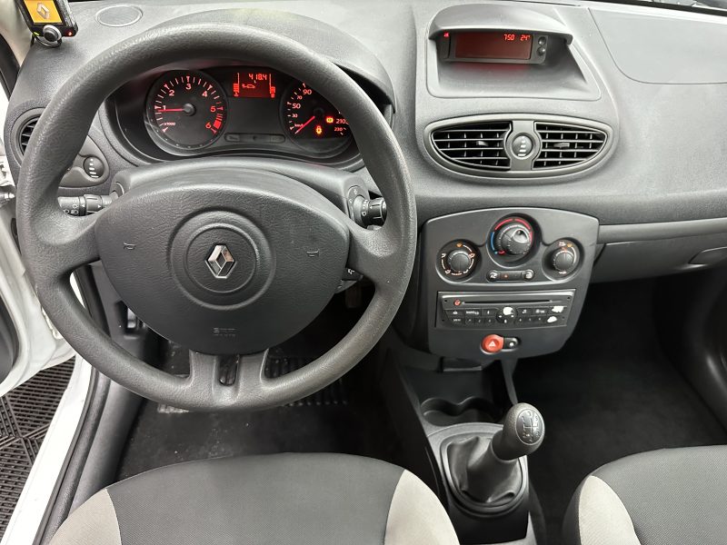 RENAULT CLIO III 2009